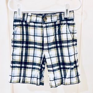 Janie & Jack shorts 18-24 mo. Excellent condition!